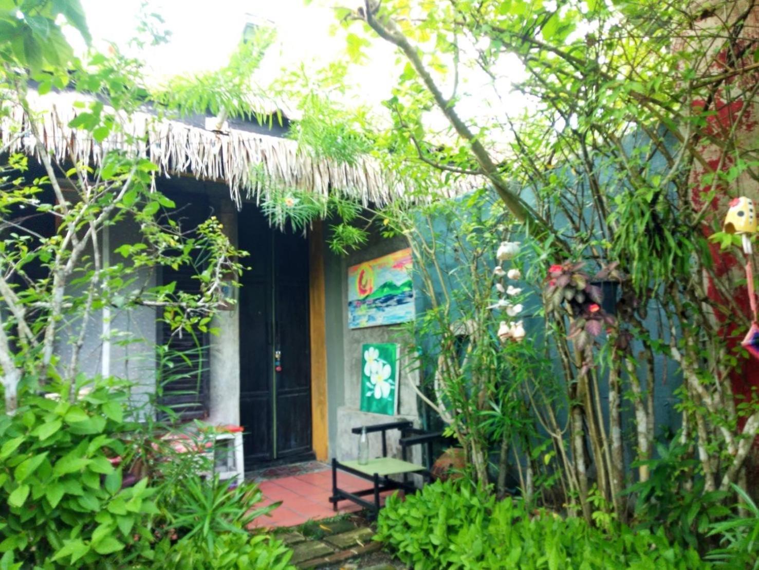 Artist'S Place Trat Esterno foto